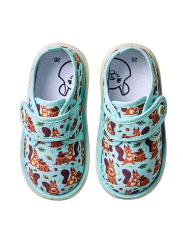 Pre dokonalý a originálny outfit Vesele papuče za bebe Vjeverica u šumi