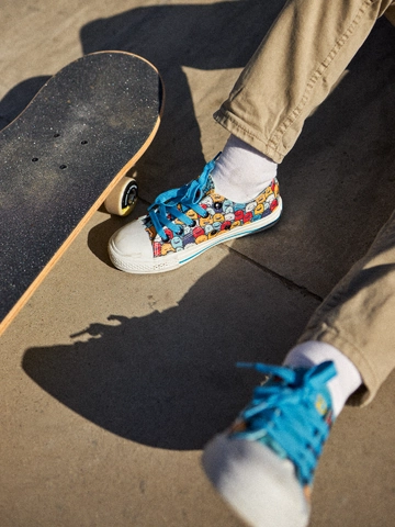 Tip na darček Весели детски кецове Забавни чудовища