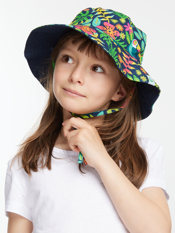 Potešte sa týmto kúskom Dedoles Весела детска шапка Тукан в джунглата