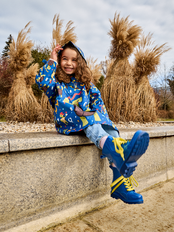 Eredeti és szokatlan ajándékot keres? a megajándékozottat garantáltan meglepi Vidám gyerek esőkabát Teknősművész