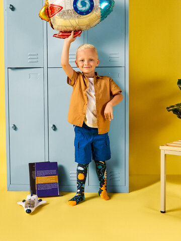 Výnimočný darček od Dedoles Veselé detské pančušky Raketa a vesmír