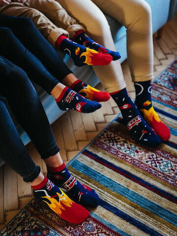 Hľadáte originálny a nezvyčajný darček? Obdarovaného zaručene prekvapí Calzini alla caviglia Buonumore per bambini Pompiere