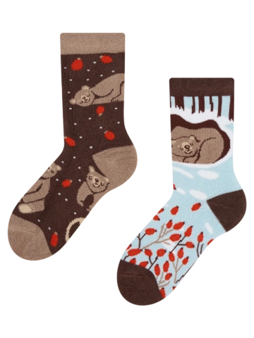 Výpredaj Živahne tople otroške nogavice Medved pozimi