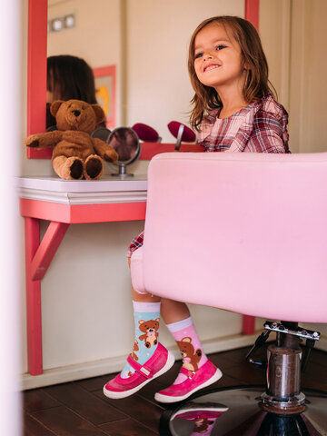 Looking for an original and unusual gift? The gifted person will surely surprise with Kids' Socks Teddy Bear