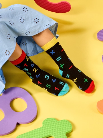 Pre dokonalý a originálny outfit Chaussettes rigolotes pour enfants Nombres