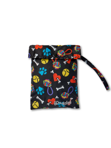 Rabatt Regenmantel für Hunde Herzen und Pfoten