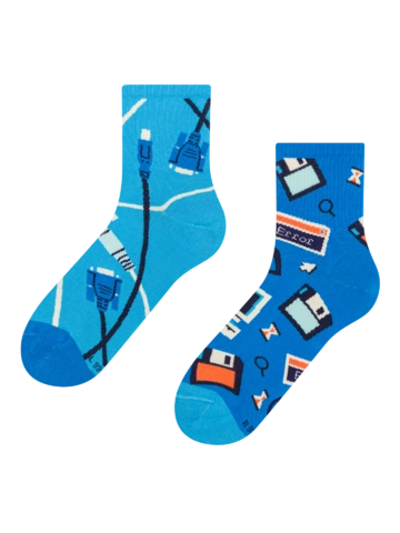 Lifestyle foto Veselé lýtkové ponožky Retro IT