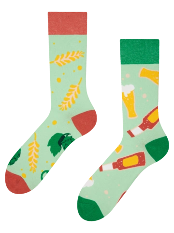 Hľadáte originálny a nezvyčajný darček? Obdarovaného zaručene prekvapí Chaussettes rigolotes Bière et houblon