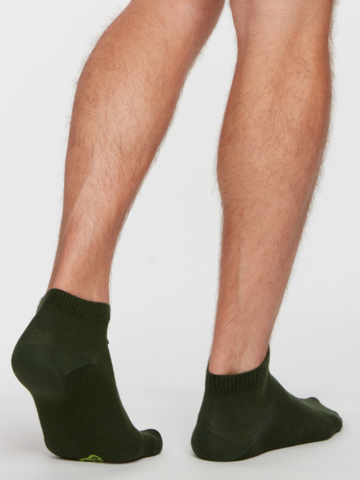 Ajándék tipp Olívazöld bambusz bokazokni