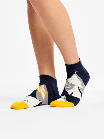 Kiárusítás Vidám bokazokni Naplemente a hegyekben