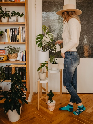 Výnimočný darček od Dedoles Živahne kratke nogavice Kamilice