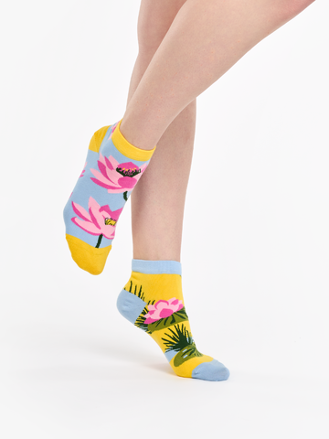 Hľadáte originálny a nezvyčajný darček? Obdarovaného zaručene prekvapí Calzini alla caviglia Buonumore Ninfea