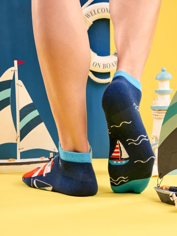 Tip na darček Živahne kratke nogavice Svetilnik in jadrnice