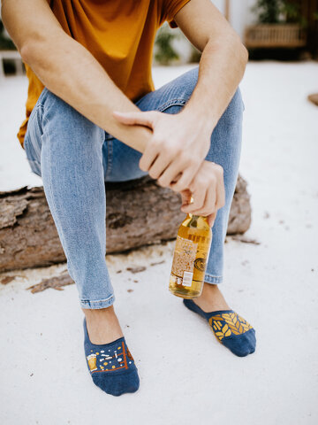 Potešte sa týmto kúskom Dedoles Весели невидими чорапи Време за бира