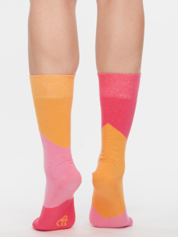 Pre dokonalý a originálny outfit Raspberry Pink Regular Socks ZigZag