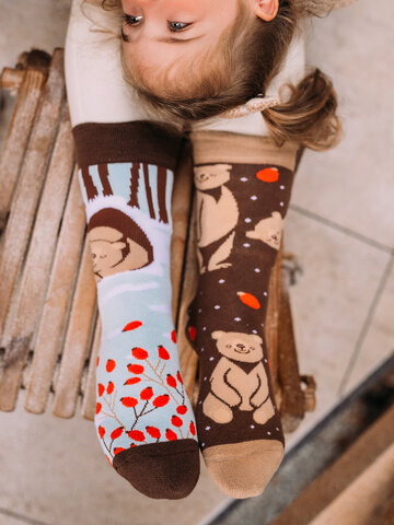 Lifestyle foto Весели топли чорапи Зимна мечка