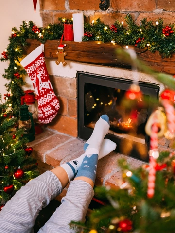 Výnimočný darček od Dedoles Živahne tople nogavice Polarni medved