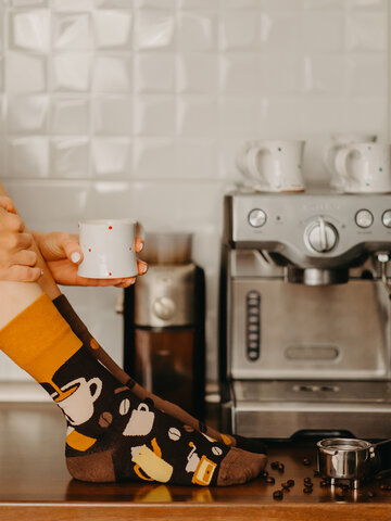 Eredeti és szokatlan ajándékot keres? a megajándékozottat garantáltan meglepi Vidám bambusz zokni Kávészemek