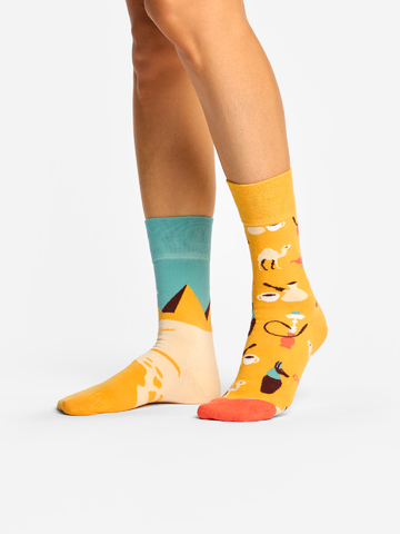 Pre dokonalý a originálny outfit Весели чорапи Египет