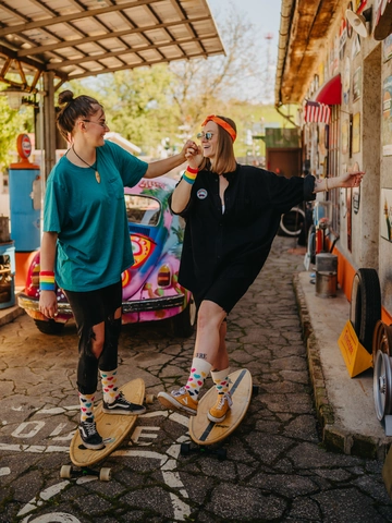 Pre dokonalý a originálny outfit Chaussettes rigolotes Cœurs colorés