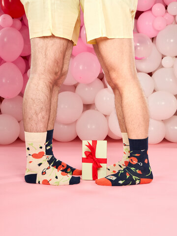 Sale Regular Socks Heart Key