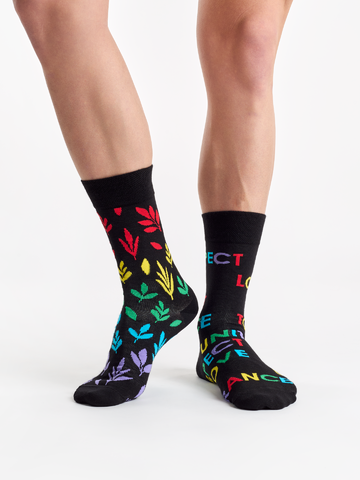 Pre dokonalý a originálny outfit Veselé ponožky Láska a rešpekt