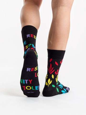 Potešte sa týmto kúskom Dedoles Veselé ponožky Láska a rešpekt