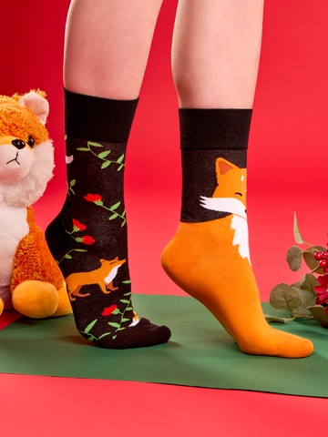 Bereiten Sie sich Freude mit diesem Dedoles-Stück Lustige Socken Fuchs und Blüten