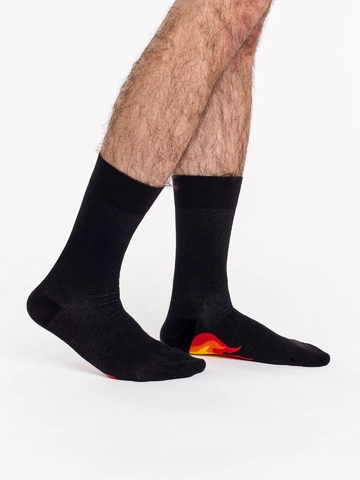 Pre dokonalý a originálny outfit Veselé ponožky Oheň