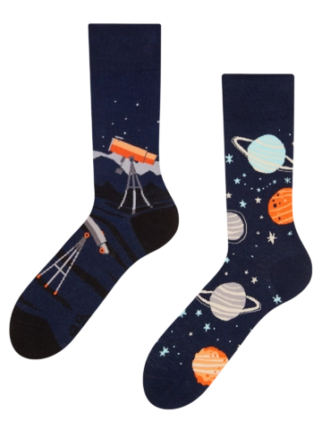 Hledáte originální a neobvyklý dárek? Obdarovaného zaručeně překvapí Veselé ponožky Vesmír