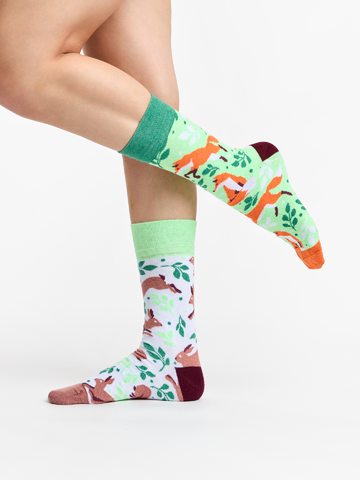 Eredeti ajándék a Dedolestől Vidám újrahasznosított pamut zokni Róka és nyúl