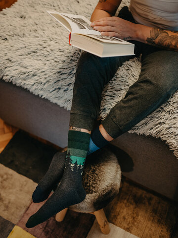 pro dokonalý a originální outfit Veselé ponožky z recyklované bavlny Noční les