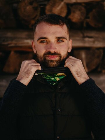 Pre dokonalý a originálny outfit Cache-cou rigolo Lémurien