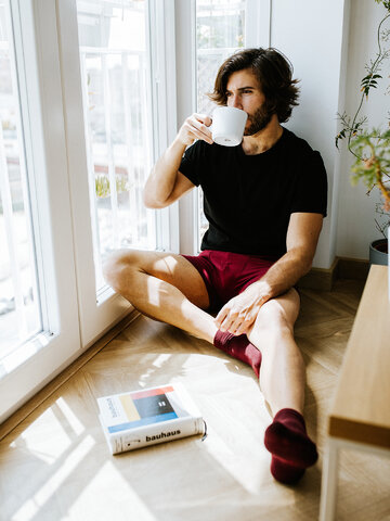 Hľadáte originálny a nezvyčajný darček? Obdarovaného zaručene prekvapí Wine Red Men's Trunks