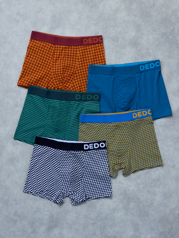 Lifestyle fotó Pasztellzöld mintás férfi bokszeralsó