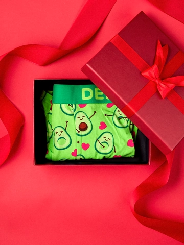 Hľadáte originálny a nezvyčajný darček? Obdarovaného zaručene prekvapí Muške vesele bokserice Avokadova ljubav