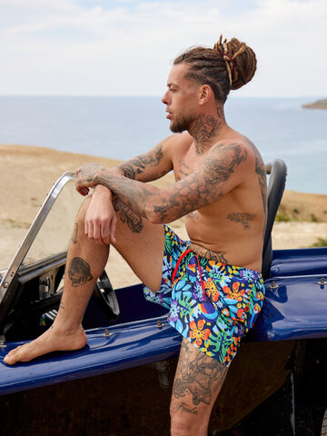 Ajándék tipp Vidám férfi fürdőnadrág Tukán a dzsungelben