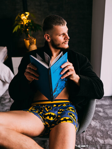 Lifestyle photo DC Comics ™ Men's Trunks Batman Logo