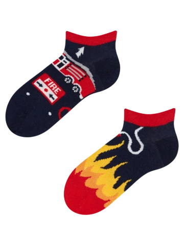 Výnimočný darček od Dedoles Veselé detské členkové ponožky Hasič