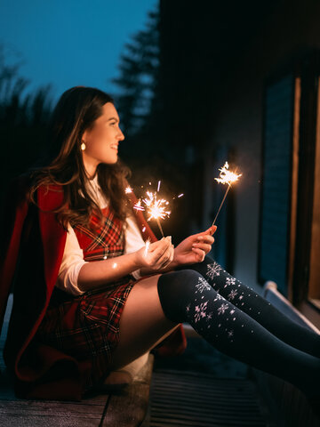 Eredeti ajándék a Dedolestől Vidám combzokni Hópelyhek