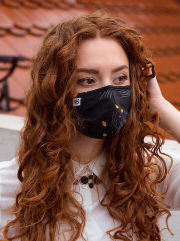 Hľadáte originálny a nezvyčajný darček? Obdarovaného zaručene prekvapí Veselé rúško Mačky