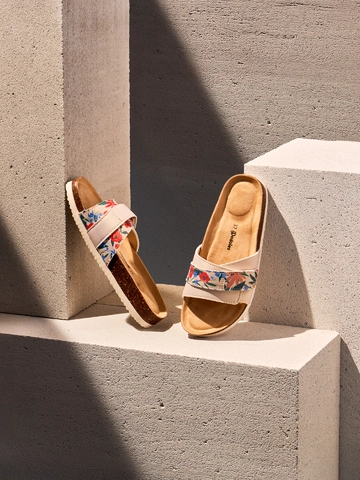 Výpredaj Sandales en liège pour femmes Jardin de coquelicots