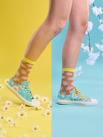 Výnimočný darček od Dedoles Veselé plátenné tenisky Letná sedmokráska