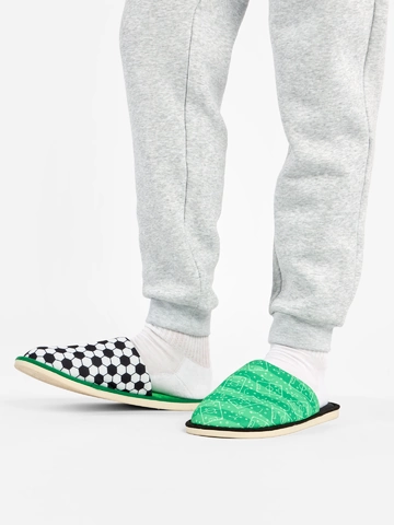 Tip na dárek Veselé papuče Fotbalové hřiště