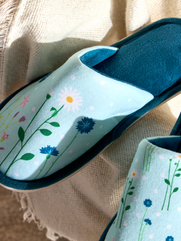 Tip na darček Весели пантофи Полски цветя