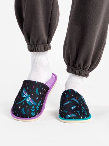 Lifestyle foto Весели пантофи Водни кончета в нощта