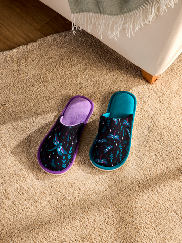 Pre dokonalý a originálny outfit Весели пантофи Водни кончета в нощта