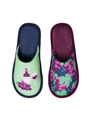 Potešte sa týmto kúskom Dedoles Veselé papuče Vinár