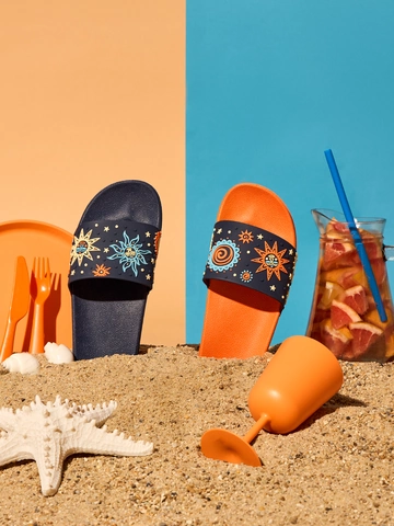 pro dokonalý a originální outfit Veselé pantofle Orient