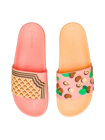 Výnimočný darček od Dedoles Veselé šľapky Orieškový keksík